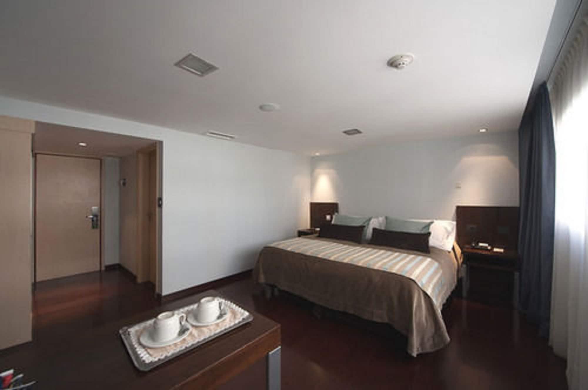 Ariston Hotel Rosario Esterno foto