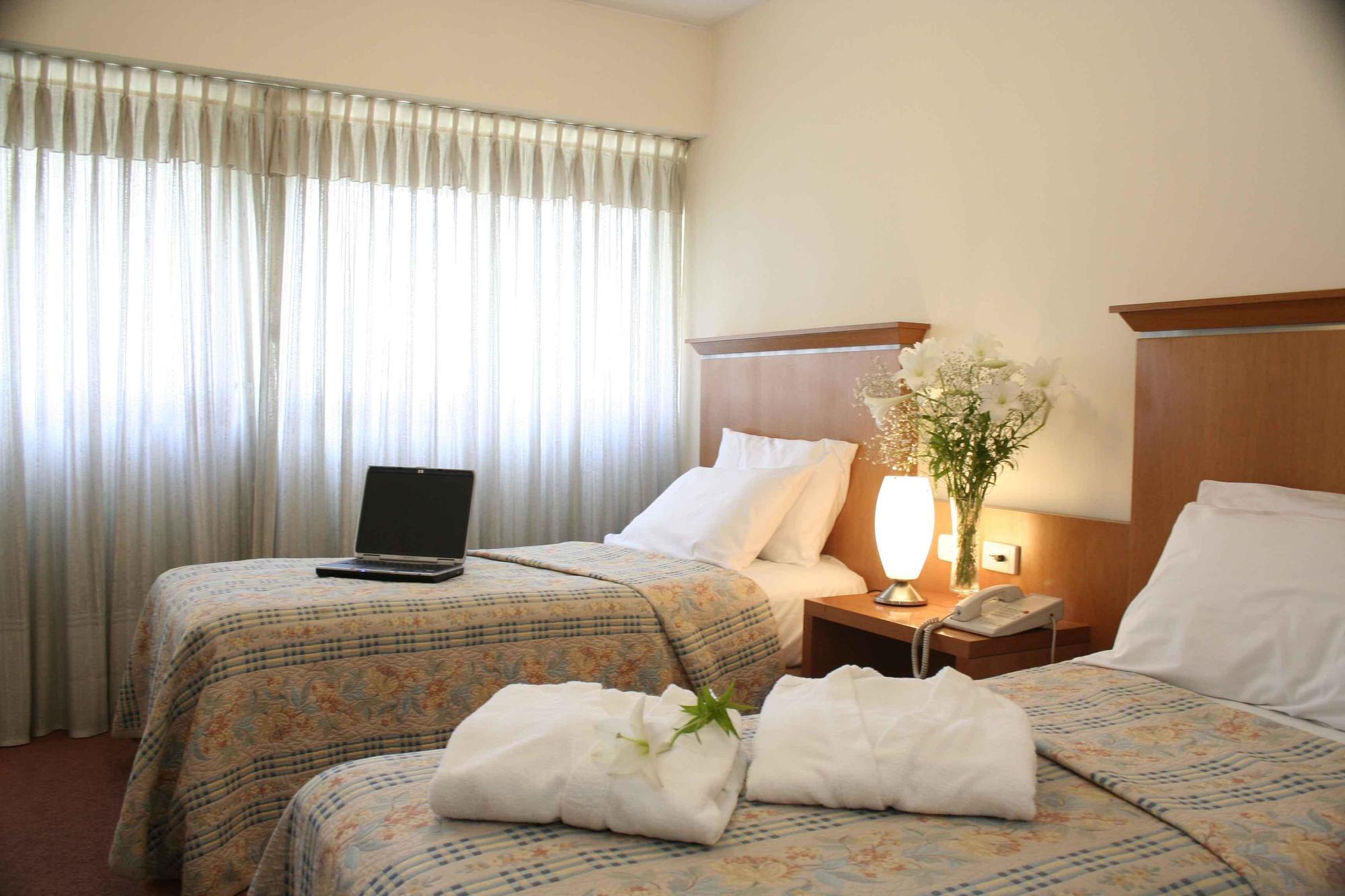 Ariston Hotel Rosario Esterno foto